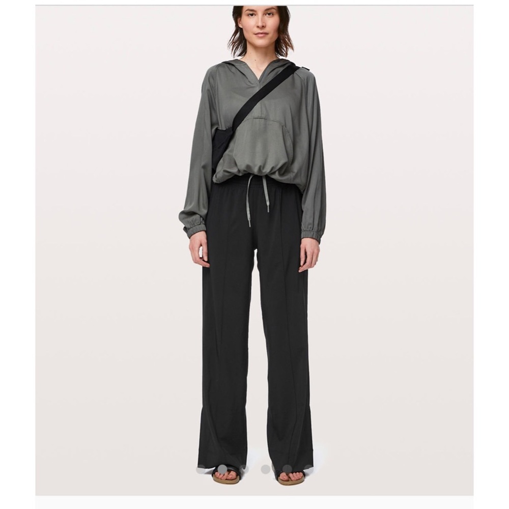 Lululemon Wide Leg Wanderer Pant